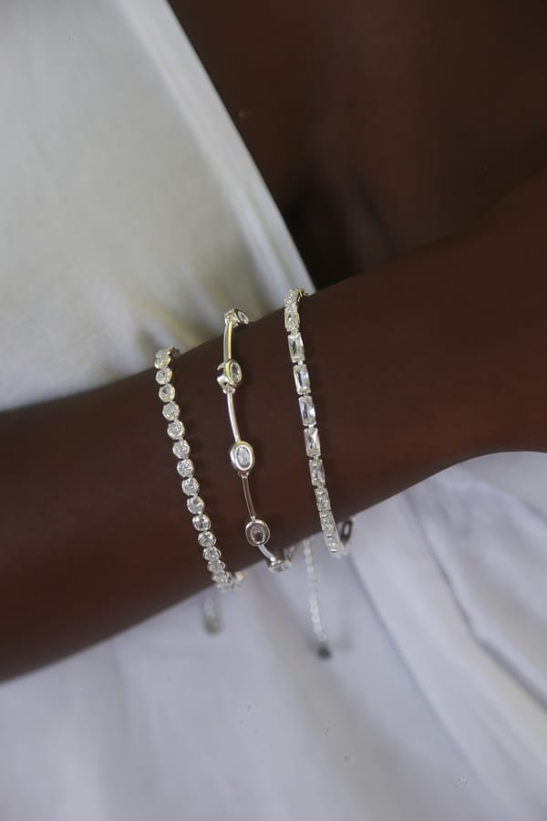Choker Estrelinhas Dourada: 3 milésimos ouro 18k — Plaka Acessórios
